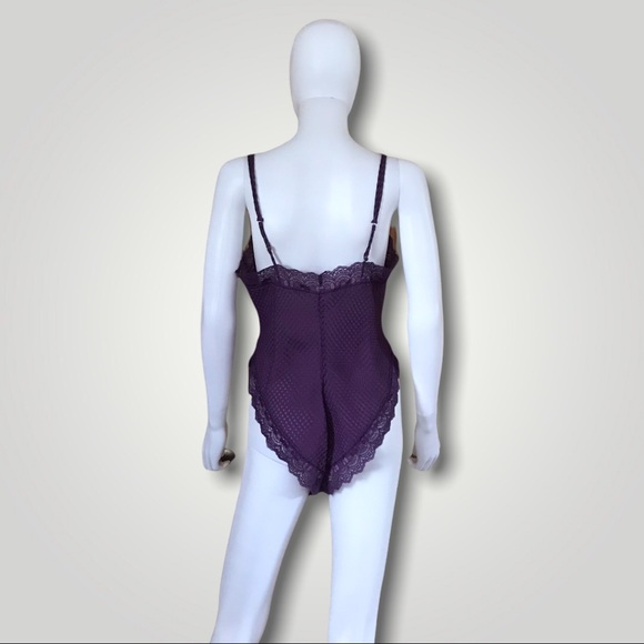 Vintage Delicates Purple Lace Lingerie - Picture 2 of 4
